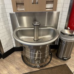 PDQ Winter Garden - Hand washing station