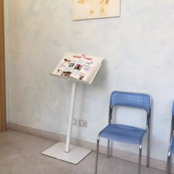 Studio Veterinario Associato Dott.gallorini & Dtott. Cozzi Lepri - Nice waiting room - AC was appreciated