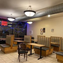 Mim's Cafe - Front seating area
