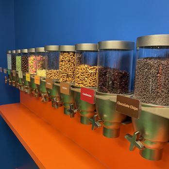 The Turkey Hill Experience - Ice Cream & Frozen Yogurt Near Me - Columbia, Pennsylvania