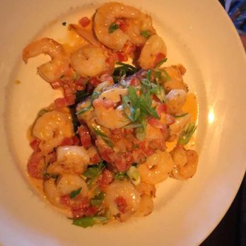 Marlow's Tavern - Shrimp and grits were unique and exceptional - New American Near Me - Orlando, Florida Marlow's Tavern - Shrimp and grits were unique and exceptional - New American Near Me - Orlando, Florida
