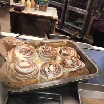 Cinnabon - a pan of cinnamon rolls - Bakeries Near Me - Philadelphia, Pennsylvania
