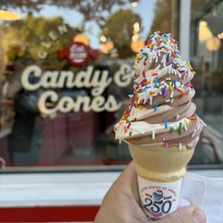 Glen Ellyn Candy & Cones - Chocolate and vanilla swirl w/ rainbow sprinkles