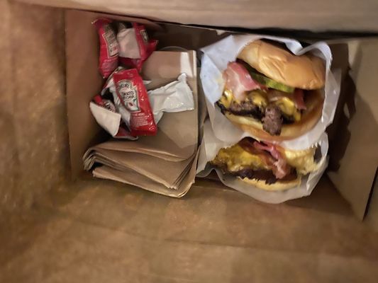 Shake Shack Hillsdale by null