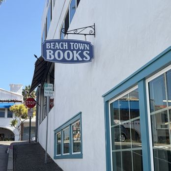 Beach Town Books - Out front - Used Bookstore Near Me - San Clemente, California Beach Town Books - Out front - Used Bookstore Near Me - San Clemente, California