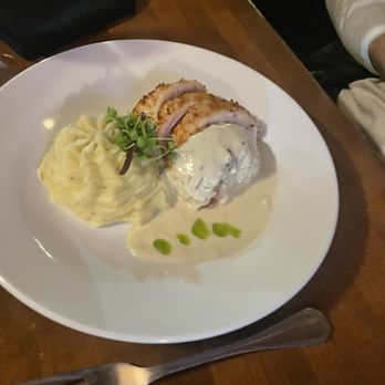 Winewood - Chicken cordon blue - New American Near Me - Grapevine, Texas