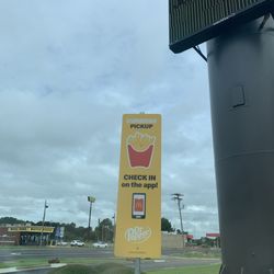 McDonald's - Curbside pickup