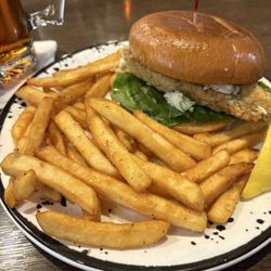 Curlys - Walleye sandwich