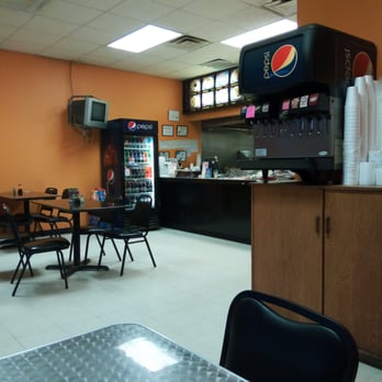 Lin's Kitchen - a view of the inside of a restaurant - Chinese Near Me - Benton, Louisiana Lin's Kitchen - a view of the inside of a restaurant - Chinese Near Me - Benton, Louisiana