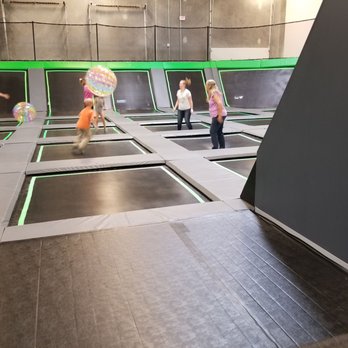 Gravity Extreme Zone - Trampoline Parks Near Me - Chandler, Arizona Gravity Extreme Zone - Trampoline Parks Near Me - Chandler, Arizona