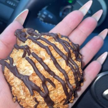 Sugar Tree Cafe - Macaroon - Cafes Near Me - Nutley, New Jersey