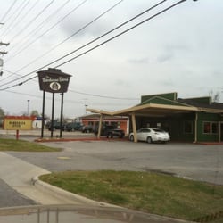 Barbecue Barn