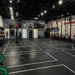 Straight Flush CrossFit