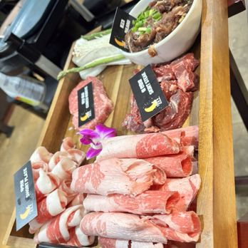 Moon Korean BBQ - Korean Near Me - Urban Honolulu, Hawaii
