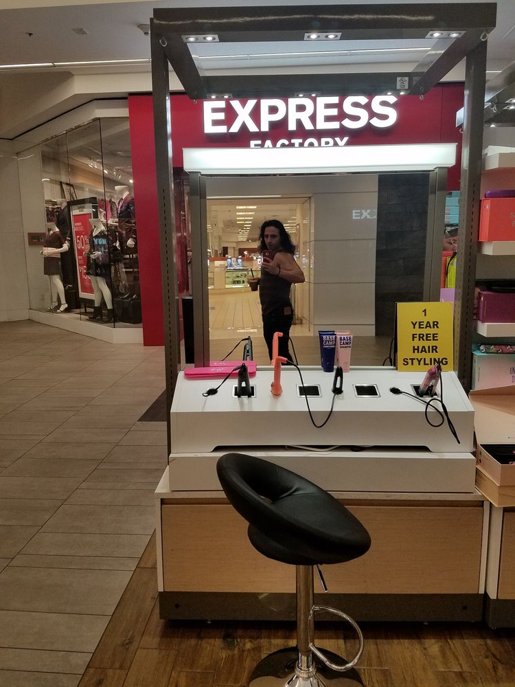EXPRESS Updated May 2024 358 B, Hicksville, New York Women's