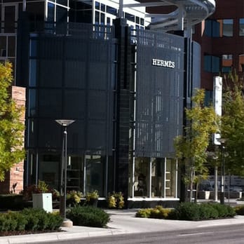 Hermès - Storefront - Women's Clothing Near Me - Denver, Colorado