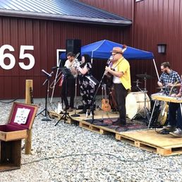 Summer live music on Fridays. Summer live music on Fridays.