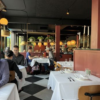 Serafina - Italian Near Me - Seattle, Washington