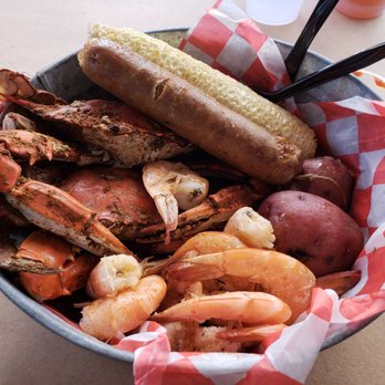 Phillips Seafood - Crab deck - Seafood Near Me - Baltimore, Maryland