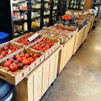 Windmill Market - Fruits & Veggies Near Me - Salinas, California