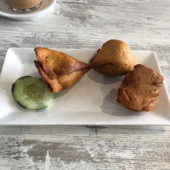 Tandoor - Vegetable samosa - Indian Near Me - Maple Grove, Minnesota