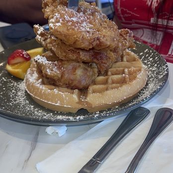 The Hangout - Chicken & Waffle - Breakfast & Brunch Near Me - Pleasant Hill, California The Hangout - Chicken & Waffle - Breakfast & Brunch Near Me - Pleasant Hill, California