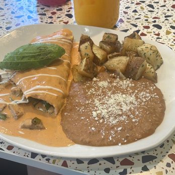 Dolche Cafe Mexifood - Chipotle omelette - Coffee & Tea Near Me - Chula Vista, California