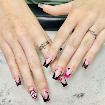 NailTime - Nail Salons Near Me - Wichita, Kansas