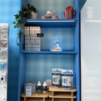 Woofpak Bakery - Pet Stores Near Me - San Diego, California Woofpak Bakery - Pet Stores Near Me - San Diego, California