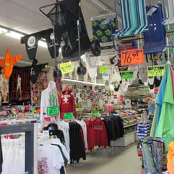 Hymie's Shopping Center - Stuff everywhere