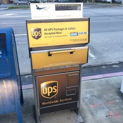 UPS Drop Box
