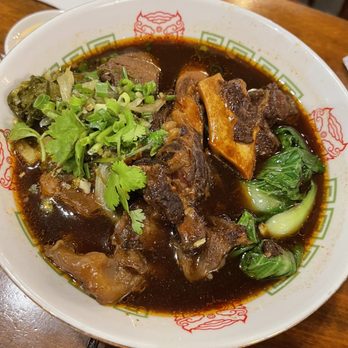 Fooki - Cowwow Braised Noodle Soup - Bubble Tea Near Me - Aiea, Hawaii