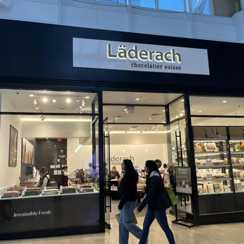 Läderach chocolatier suisse - Chocolatiers & Shops Near Me - Boston, Massachusetts