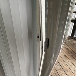This what to expect at the Colonial Village Apartments at Waterford-attempted burglary on the second floor!
