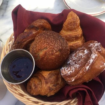 Le Diplomate - Baker's basket - Brasseries Near Me - Washington, DC, District of Columbia Le Diplomate - Baker's basket - Brasseries Near Me - Washington, DC, District of Columbia