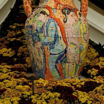 Encore Boston Harbor - Giant vase - Resorts Near Me - Everett, Massachusetts