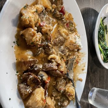 901 Wood Burning Kitchen & Bar - Chicken Scarpariello - Italian Near Me - Shrub Oak, New York