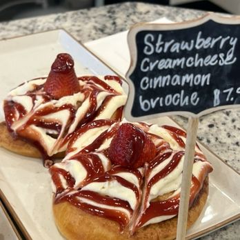 The Le Bakery - Bakeries Near Me - Albuquerque, New Mexico
