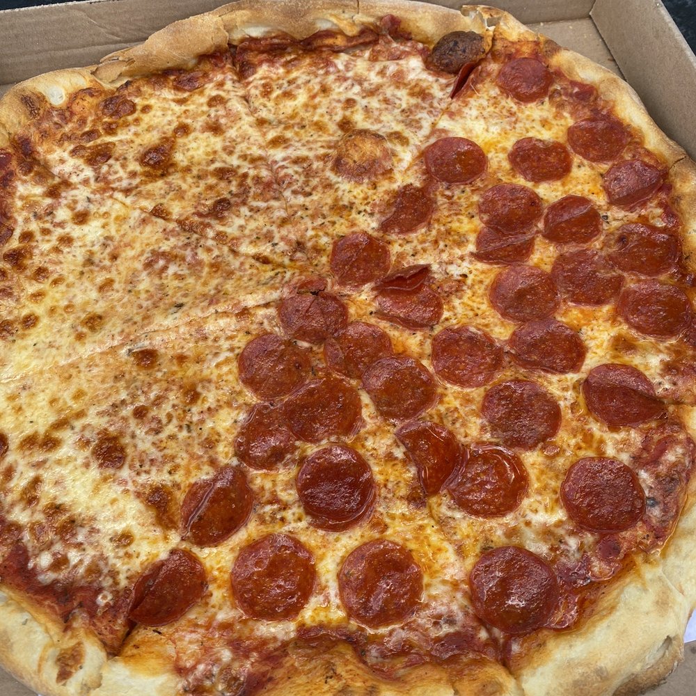 Large pizza pie Large pizza pie