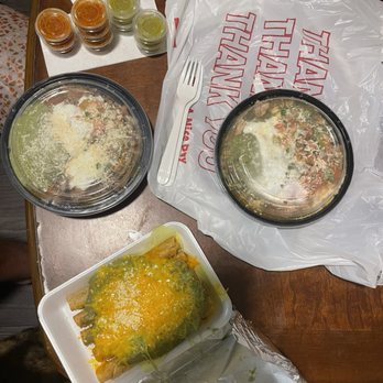 Valerie's Taco Shop - Shredded Chicken Rice Bowl & Carnitas Rice Bowl & Rolled Beef Tacos - Mexican Near Me - San Diego, California Valerie's Taco Shop - Shredded Chicken Rice Bowl & Carnitas Rice Bowl & Rolled Beef Tacos - Mexican Near Me - San Diego, California