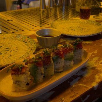 Society Swan - Spicy Tuna Tataki Roll* - American Near Me - Scottsdale, Arizona Society Swan - Spicy Tuna Tataki Roll* - American Near Me - Scottsdale, Arizona