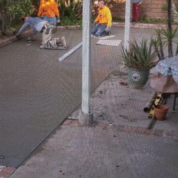 LUJAN Elite Concrete - Crew members are working. - Masonry/Concrete Near Me - Redlands, California LUJAN Elite Concrete - Crew members are working. - Masonry/Concrete Near Me - Redlands, California