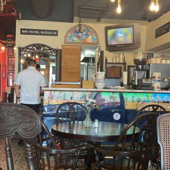 Habana Con B - The vibes - Desserts Near Me - Miami, Florida