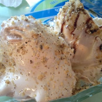 Dewar's Candy Shop - Black and Tan with walnuts and added marshmallow topping. - Ice Cream & Frozen Yogurt Near Me - Bakersfield, California Dewar's Candy Shop - Black and Tan with walnuts and added marshmallow topping. - Ice Cream & Frozen Yogurt Near Me - Bakersfield, California