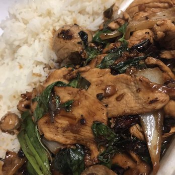Thai Country Restaurant - Basil Chicken Spicy - Thai Near Me - Clovis, California