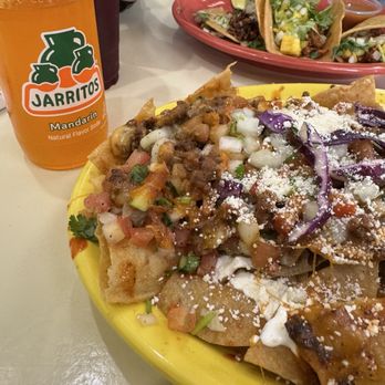 Momcorn - Loaded Steak Nachos - Mexican Near Me - Gurnee, Illinois