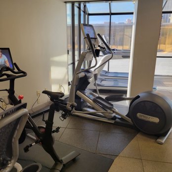 DoubleTree by Hilton Hotel Dallas - Campbell Centre - Hotels Near Me - Dallas, Texas