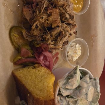 Downtown Barbecue - Pull pork - Barbeque Near Me - Santa Rosa, California