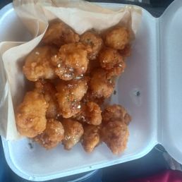 Gator bites make sure they give you that orange sauce I don't know it's called but it's so good Gator bites make sure they give you that orange sauce I don't know it's called but it's so good