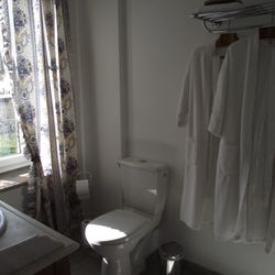 La Pérégrine - Linge de toilette fourni.